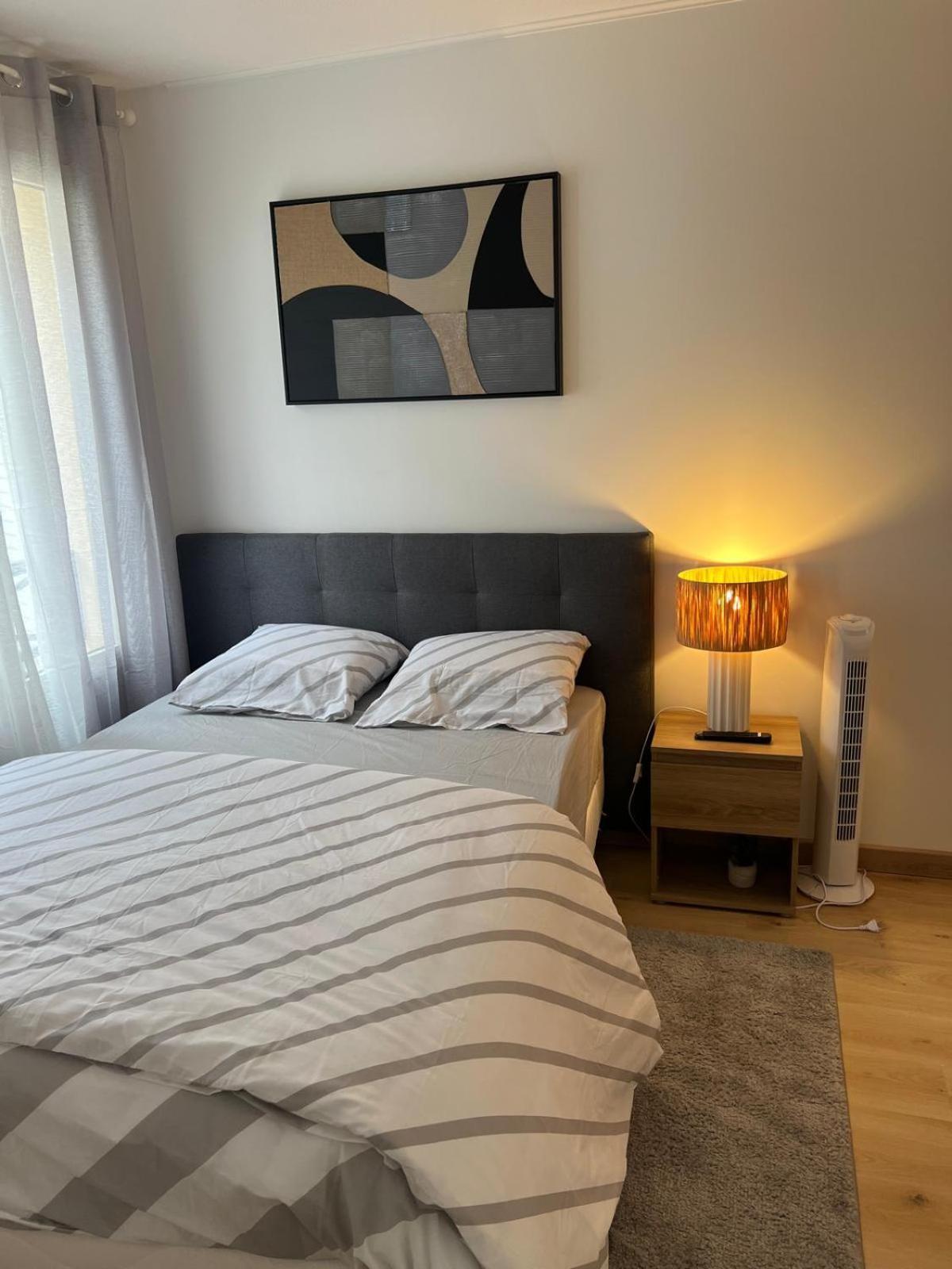 Champion Suites Sarcelles Exterior foto