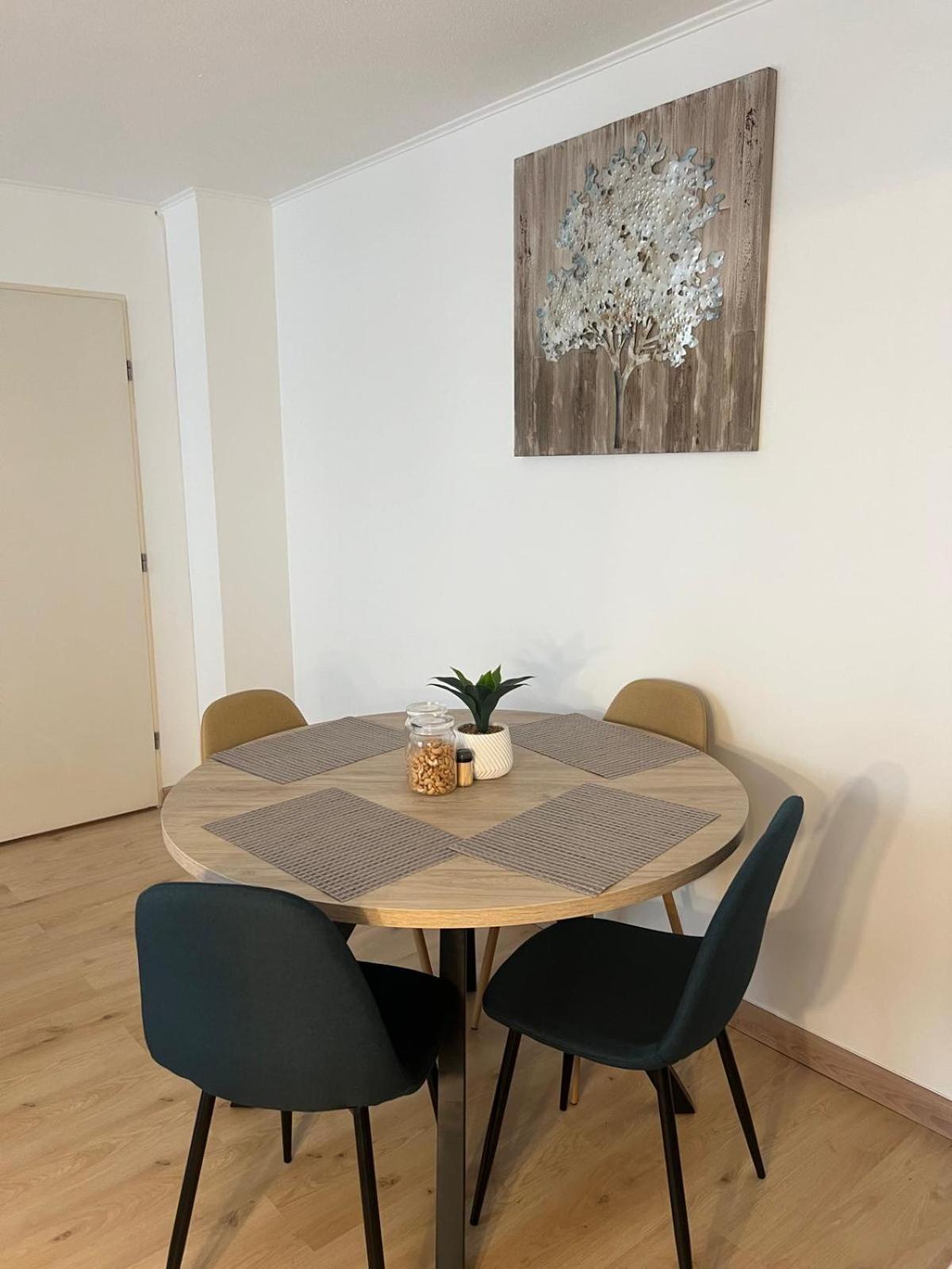 Champion Suites Sarcelles Exterior foto