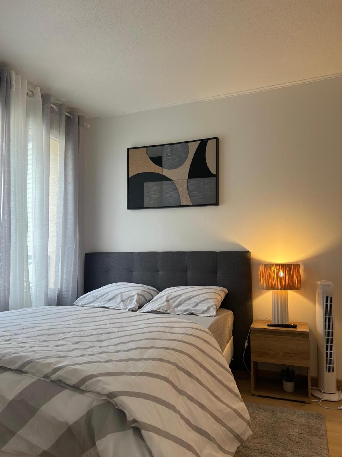 Champion Suites Sarcelles Exterior foto